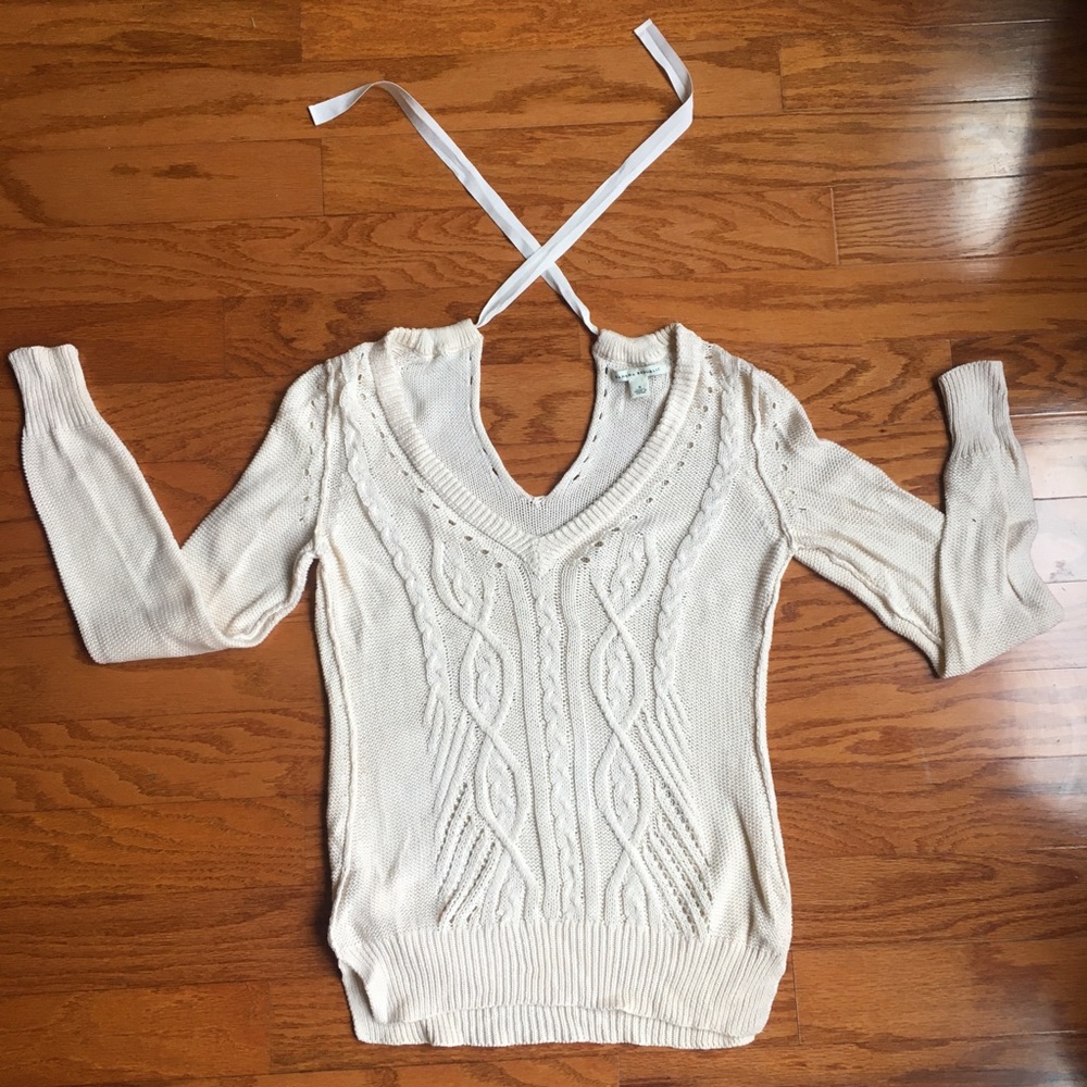 Banana Republic  Women’s small sweater w ribbon